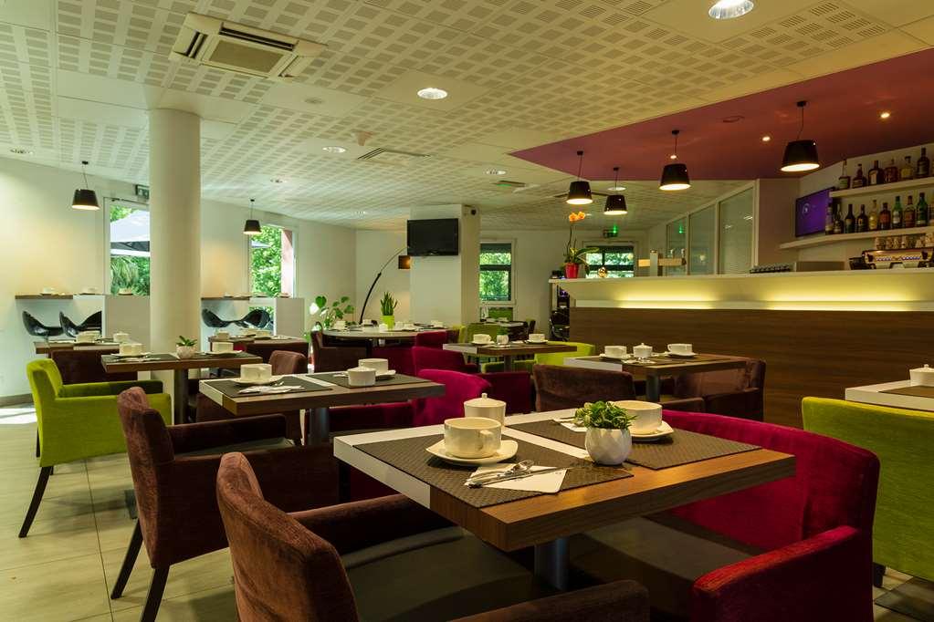 The Originals Boutique Hotel Restaurant Saint James, Montaigu-Vendee Amenities foto