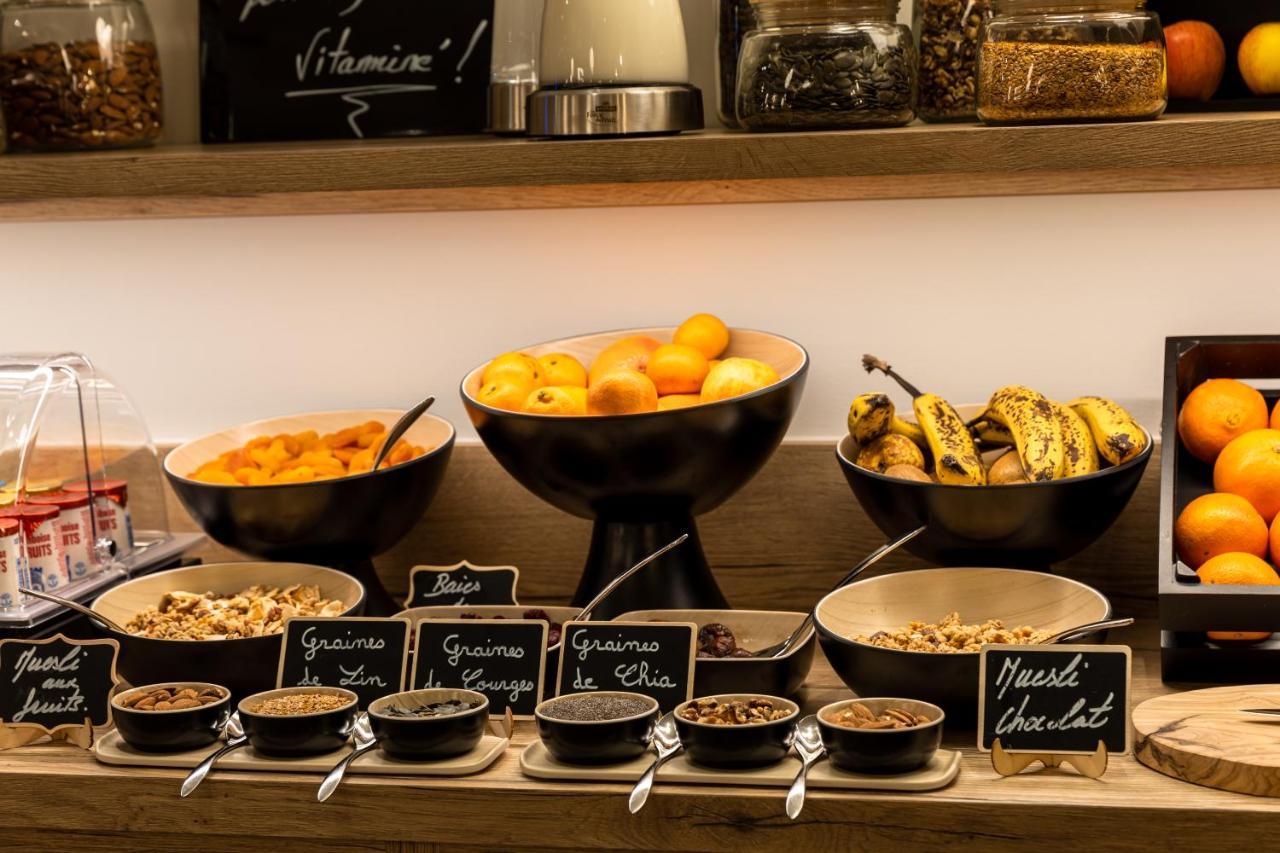 The Originals Boutique Hotel Restaurant Saint James, Montaigu-Vendee Esterno foto