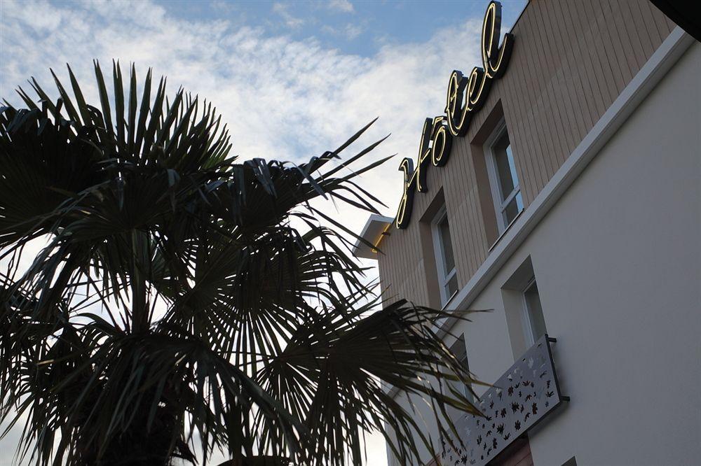 The Originals Boutique Hotel Restaurant Saint James, Montaigu-Vendee Esterno foto