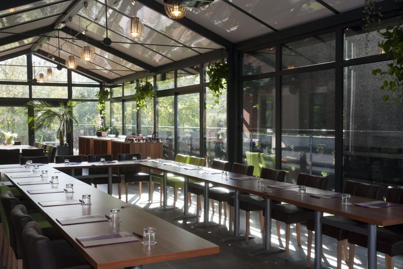 The Originals Boutique Hotel Restaurant Saint James, Montaigu-Vendee Esterno foto
